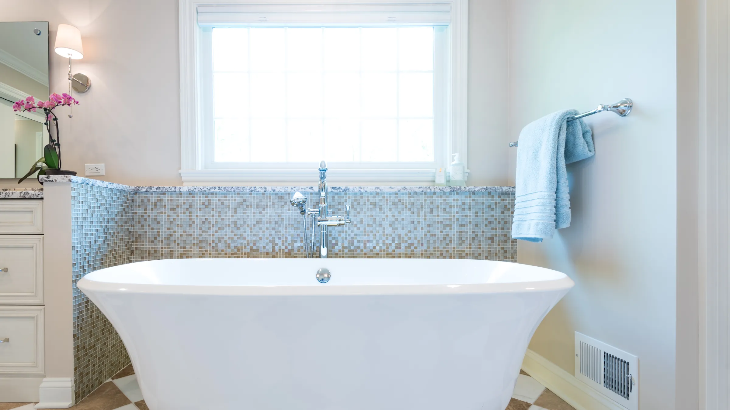 Bathroom remodeling in Palatine, IL by GS Construction