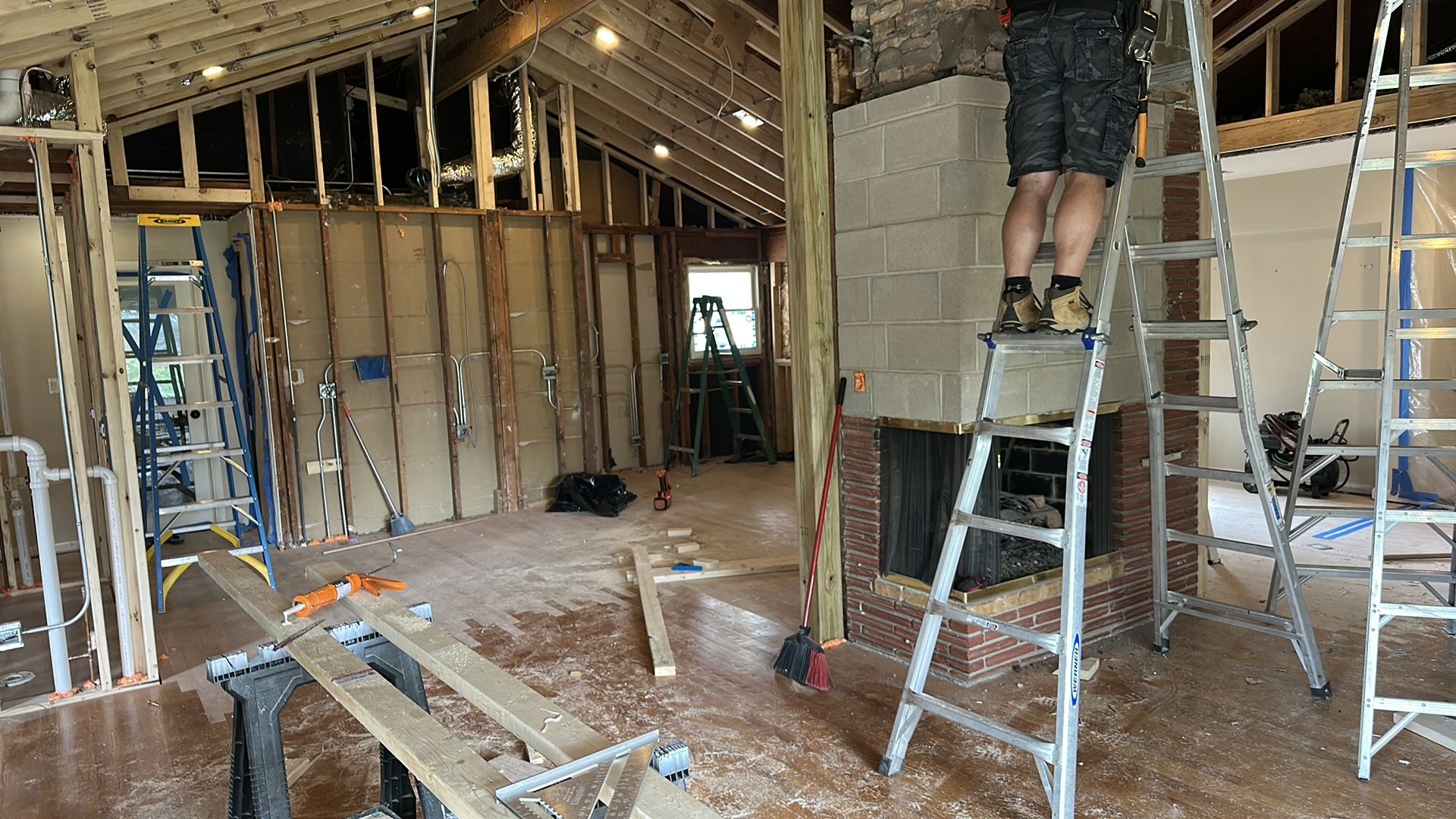 Modern Grand Room Remodel — frame 3